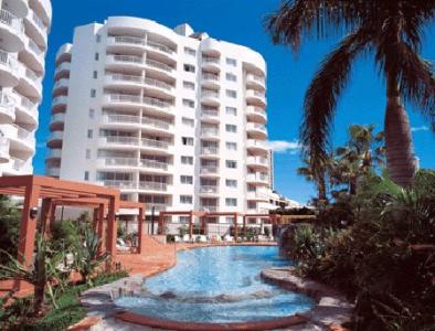 Australis Sovereign Hotel Surfers Paradise