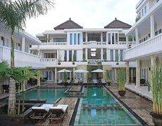 Courtyard Hotel & Apartment Bali