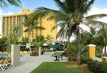 Courtyard by Marriott Isla Verde Beach Resort San Juan