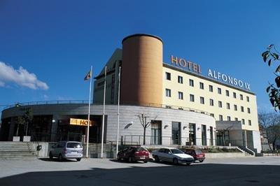 NH Alfonso IX Hotel Sarria