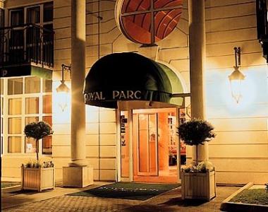 Royal Parc Hotel Suresnes